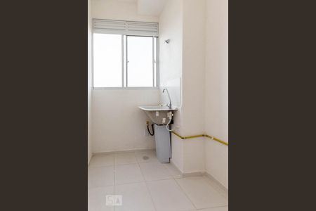 Apartamento à venda com 44m², 2 quartos e sem vaga Apartamento à venda com 44m², 2 quartos e sem vagaÁrea de serviço