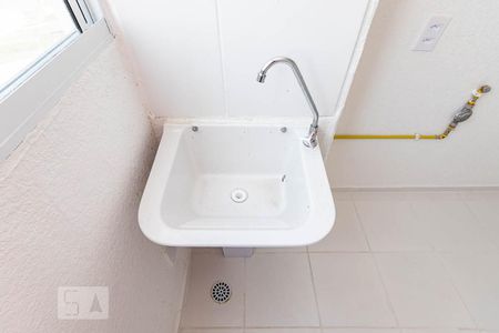 Apartamento à venda com 44m², 2 quartos e sem vaga Apartamento à venda com 44m², 2 quartos e sem vagaÁrea de serviço