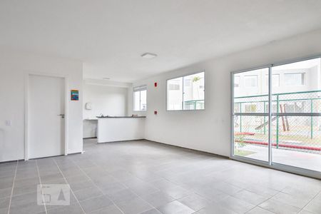 Apartamento à venda com 44m², 2 quartos e sem vaga Apartamento à venda com 44m², 2 quartos e sem vagaSalão de festas
