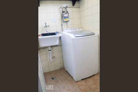 Apartamento para alugar com 57m², 2 quartos e 1 vagaLavanderia (Torneira)