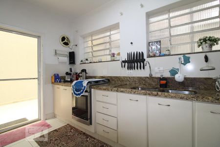 Casa à venda com 180m², 4 quartos e 3 vagasCozinha