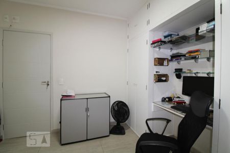 Quarto 1 de casa à venda com 4 quartos, 180m² em Vila Cordeiro, São Paulo