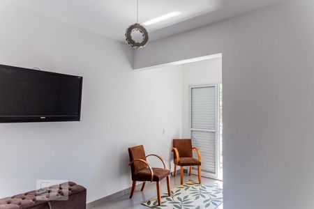 Suíte  de casa à venda com 5 quartos, 289m² em Jardim Monte Libano, Santo André