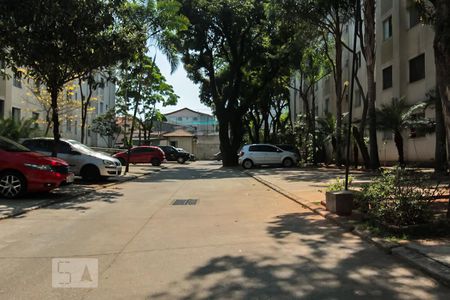 Estacionamento de apartamento para alugar com 1 quarto, 45m² em Vila Curuçá, São Paulo