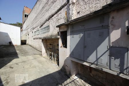 Casa para alugar com 40m², 2 quartos e sem vagaQuintal