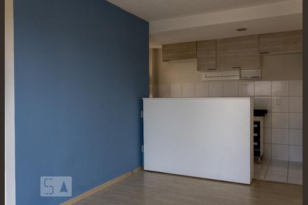 Sala de apartamento para alugar com 3 quartos, 55m² em Campo Grande, Rio de Janeiro