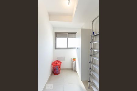 Apartamento à venda com 67m², 2 quartos e 1 vagaÁrea Serviço