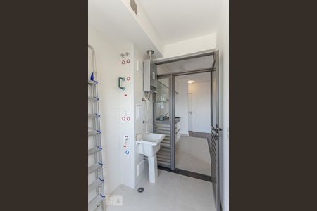 Apartamento à venda com 67m², 2 quartos e 1 vagaÁrea Serviço