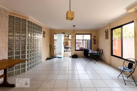 Apartamento à venda com 49m², 2 quartos e 1 vagaSalão de festas 