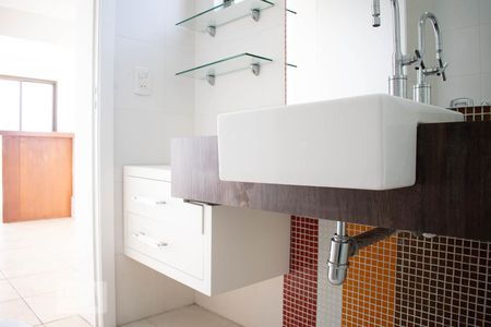 Apartamento para alugar com 310m², 3 quartos e 3 vagasBanheiro 2º Andar