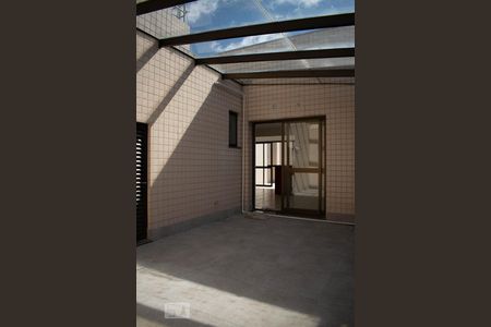 Apartamento para alugar com 310m², 3 quartos e 3 vagasSacada 2