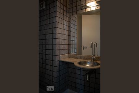 Apartamento para alugar com 310m², 3 quartos e 3 vagasBanheiro