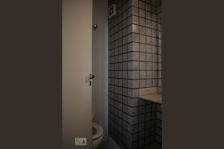 Apartamento para alugar com 310m², 3 quartos e 3 vagasBanheiro