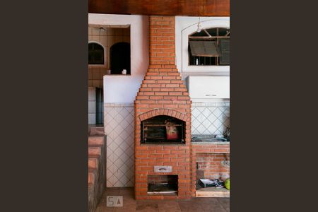 Casa para alugar com 150m², 2 quartos e 2 vagasChurrasqueira