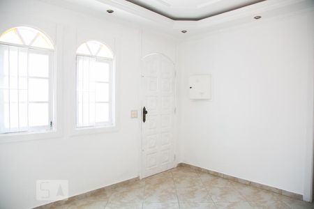 Sala de casa para alugar com 2 quartos, 150m² em Vila Nova Curuçá, São Paulo