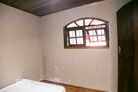 Casa para alugar com 150m², 2 quartos e 2 vagasQuarto 3