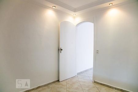 Casa para alugar com 150m², 2 quartos e 2 vagasQuarto 1