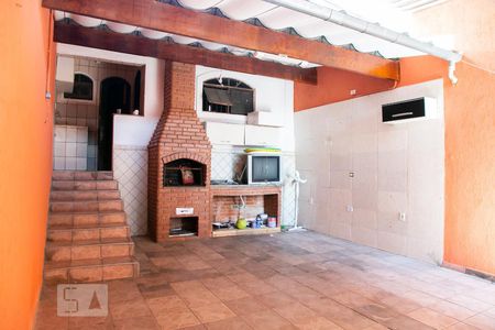 Casa para alugar com 150m², 2 quartos e 2 vagasChurrasqueira