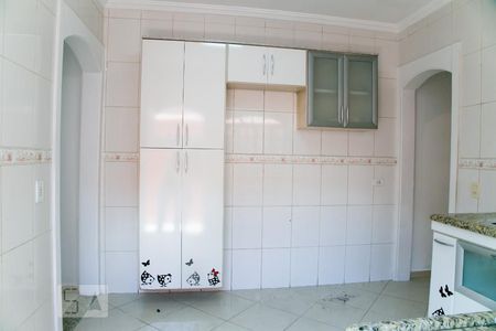 Casa para alugar com 150m², 2 quartos e 2 vagasCozinha