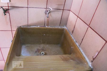 Casa para alugar com 150m², 2 quartos e 2 vagastanque