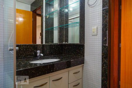 Apartamento para alugar com 68m², 2 quartos e 2 vagasBanheiro da Suíte 2