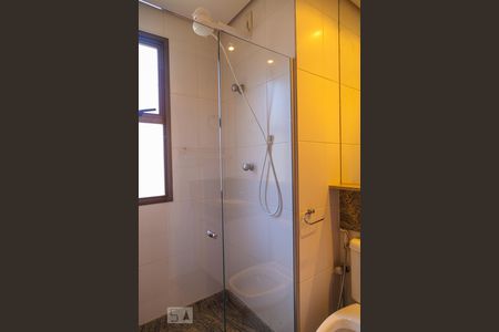 Apartamento para alugar com 68m², 2 quartos e 2 vagasBanheiro da Suíte 1