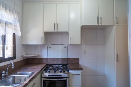 Apartamento para alugar com 68m², 2 quartos e 2 vagasCozinha