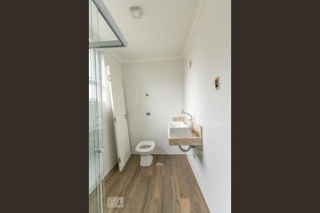 Banheiro Suíte 2 de casa para alugar com 2 quartos, 113m² em Pompeia, São Paulo