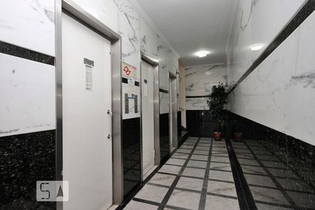 Apartamento para alugar com 108m², 3 quartos e sem vaga Apartamento para alugar com 108m², 3 quartos e sem vagaEntrada do prédio