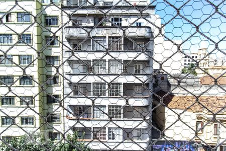 Apartamento para alugar com 108m², 3 quartos e sem vaga Apartamento para alugar com 108m², 3 quartos e sem vagaVista