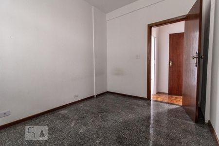 Apartamento para alugar com 108m², 3 quartos e sem vaga Apartamento para alugar com 108m², 3 quartos e sem vagaQuarto 3