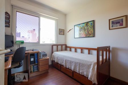 Quarto 1 de apartamento à venda com 3 quartos, 76m² em Boa Vista, Porto Alegre