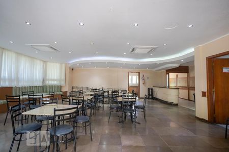 Apartamento à venda com 76m², 3 quartos e 1 vagaÁrea comum - Salão de festas