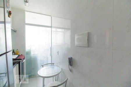 Apartamento à venda com 44m², 2 quartos e 1 vaga Apartamento à venda com 44m², 2 quartos e 1 vagaCozinha