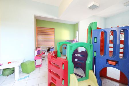 Apartamento à venda com 44m², 2 quartos e 1 vaga Apartamento à venda com 44m², 2 quartos e 1 vagaBrinquedoteca