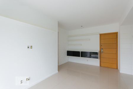 Sala de apartamento à venda com 2 quartos, 70m² em Jacarepaguá, Rio de Janeiro