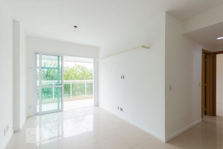 Sala de apartamento à venda com 2 quartos, 70m² em Jacarepaguá, Rio de Janeiro