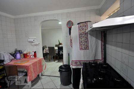 Cozinha de casa à venda com 4 quartos, 200m² em Vila Universitária, São Paulo