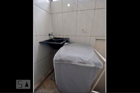 Casa à venda com 200m², 4 quartos e 2 vagasÁrea de Serviço da Edícula
