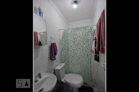 Casa à venda com 200m², 4 quartos e 2 vagasBanheiro da Suíte 