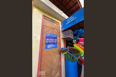 Casa para alugar com 120m², 2 quartos e sem vagaFachada