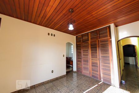 Casa para alugar com 120m², 2 quartos e sem vagaSuite