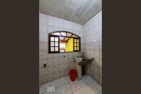 Casa para alugar com 120m², 2 quartos e sem vagaArea de Serviço