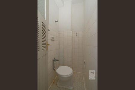 Apartamento para alugar com 65m², 2 quartos e sem vagaBanheiro de Serviço