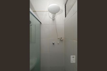 Apartamento para alugar com 65m², 2 quartos e sem vagaBanheiro