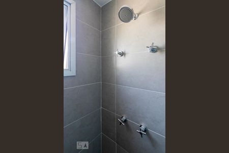 Banheiro de kitnet/studio à venda com 1 quarto, 28m² em Vila Olímpia, São Paulo