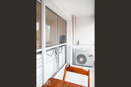 Varanda de kitnet/studio à venda com 1 quarto, 37m² em Brooklin Paulista, São Paulo