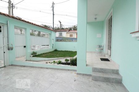 Casa à venda com 220m², 5 quartos e 2 vagasQuintal