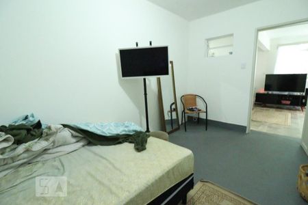 Casa à venda com 220m², 5 quartos e 2 vagasQuarto 6