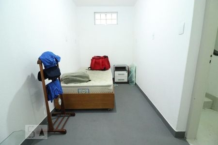 Casa à venda com 220m², 5 quartos e 2 vagasQuarto 5